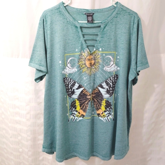 Wild Kiss Butterfly T-shirt Top Teal Sun Moon Celestial V-neck Strip Neckline - Picture 1 of 12